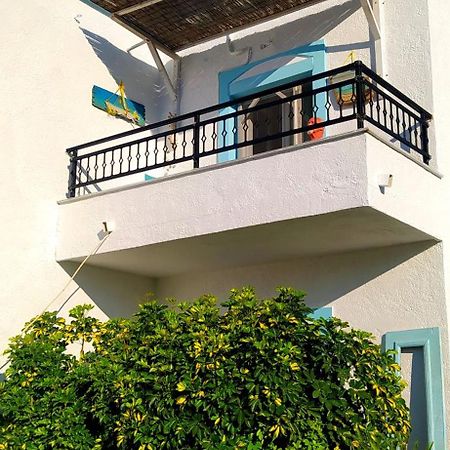 Socrates Sea View Apartment Kampos Marathokampou Bagian luar foto